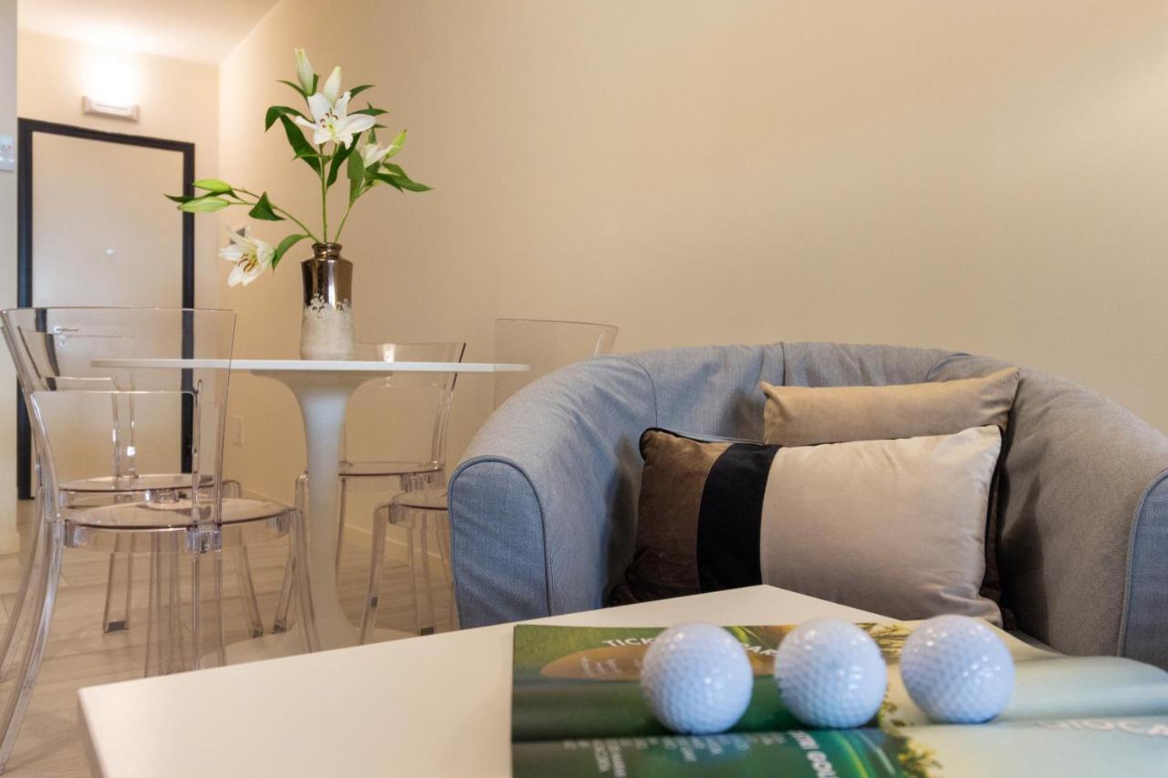 Studio Apartments Boutique Al Bastione Di كالياري المظهر الخارجي الصورة