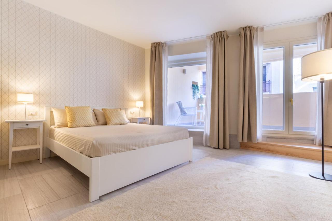 Studio Apartments Boutique Al Bastione Di كالياري المظهر الخارجي الصورة