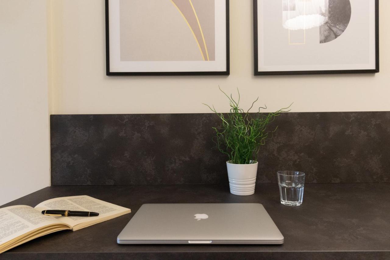Studio Apartments Boutique Al Bastione Di كالياري المظهر الخارجي الصورة