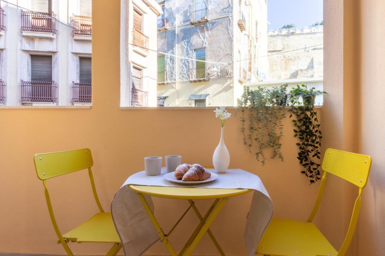 Studio Apartments Boutique Al Bastione Di كالياري المظهر الخارجي الصورة