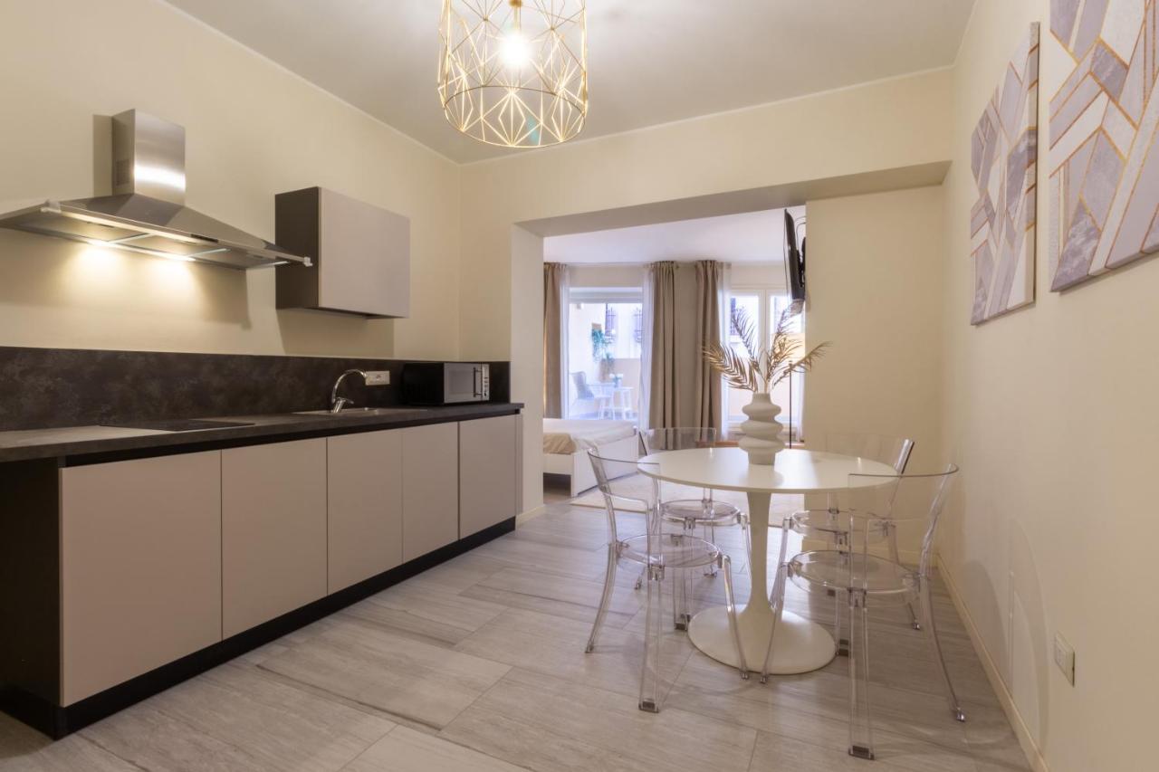 Studio Apartments Boutique Al Bastione Di كالياري المظهر الخارجي الصورة